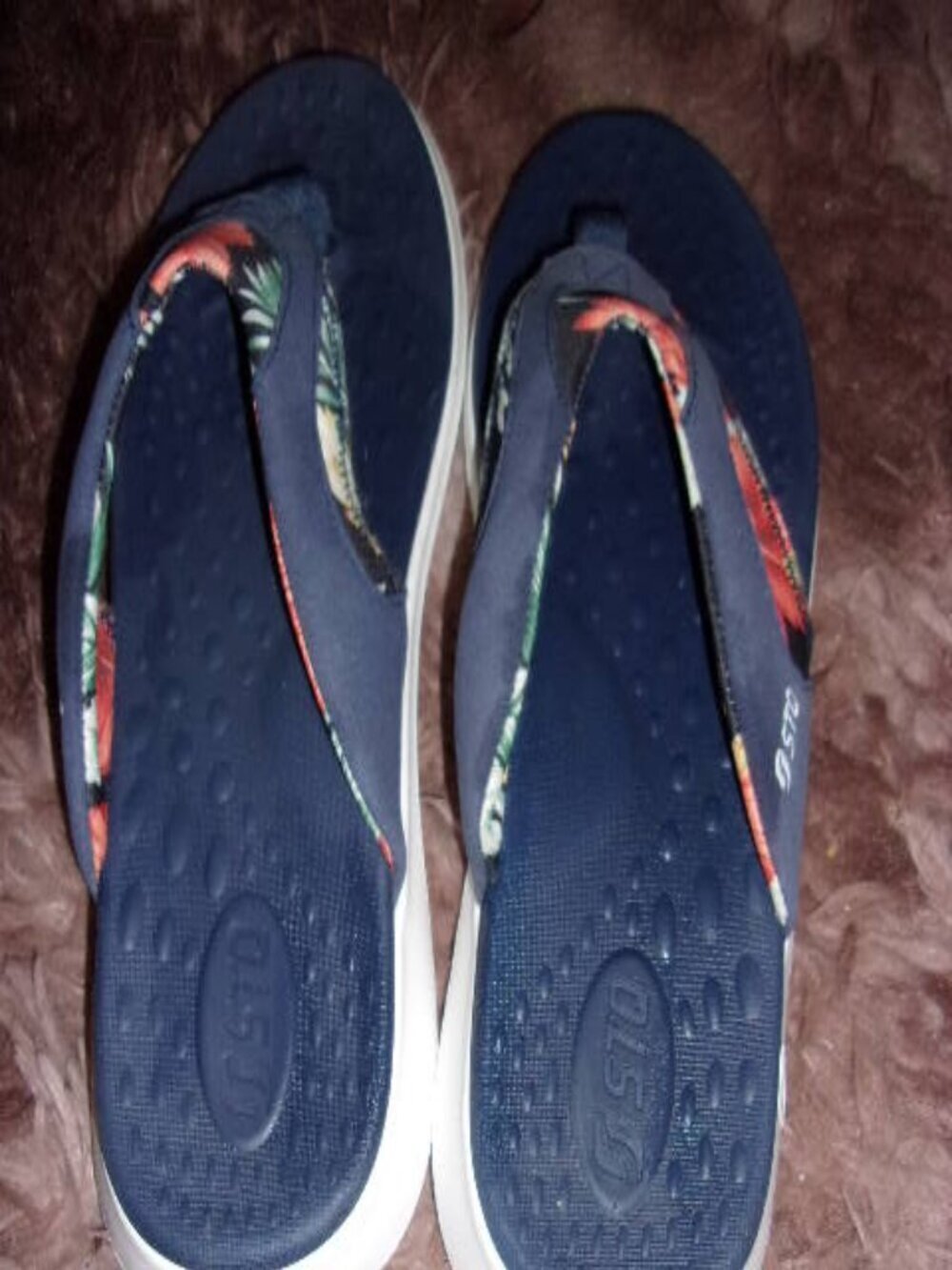 STQ Women's Sandals Flip Flops Shoes Size 8 Summer Hawaiian print